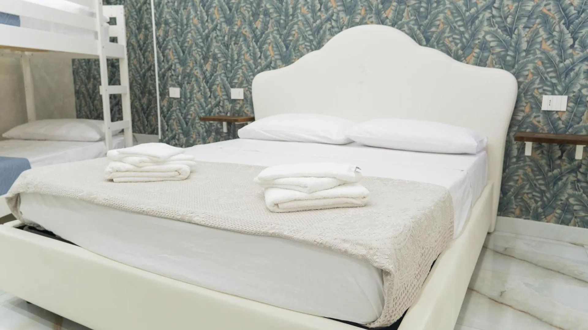 Affittacamere Hotel Civico 44 Napoli
