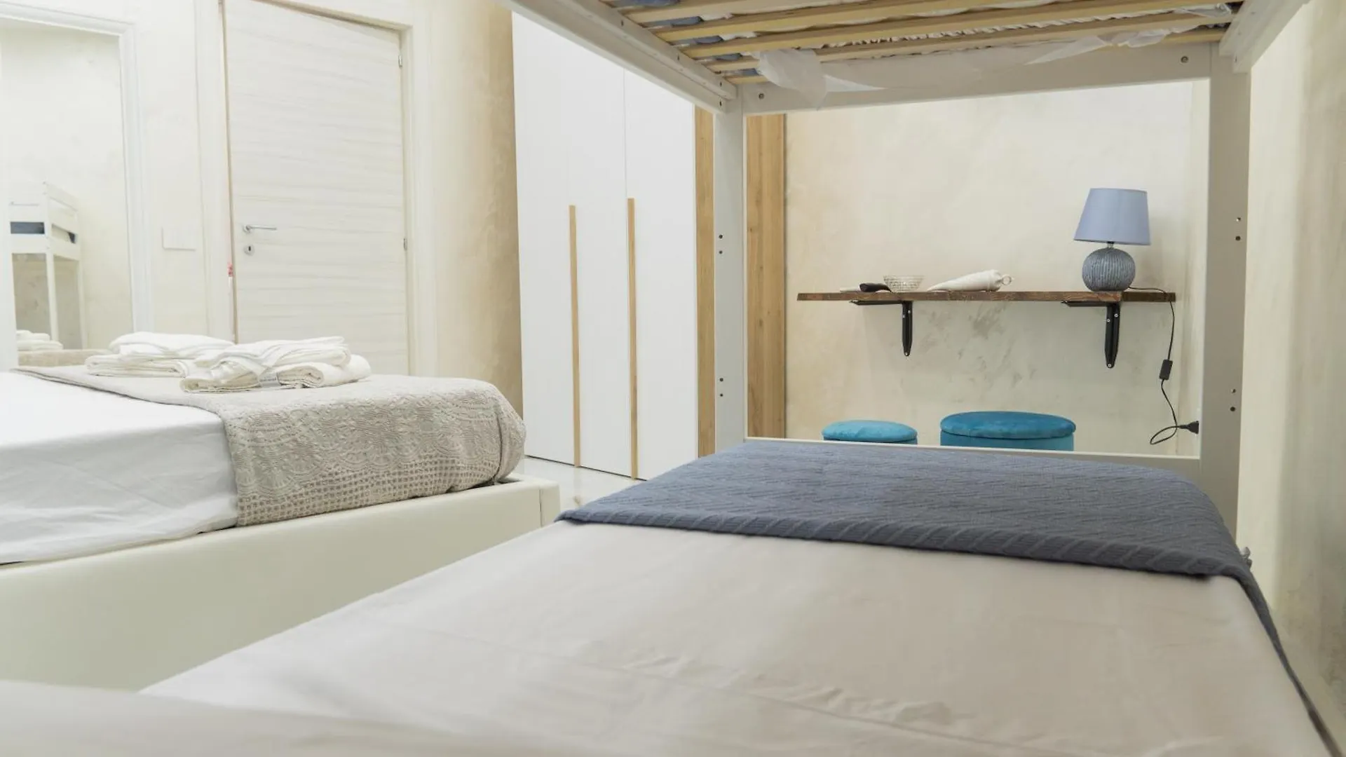 Hotel Civico 44 Neapol 0*,  Włochy